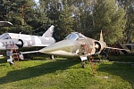 F-104
